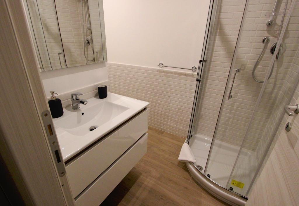 Pianeta Roma 127 Bed & Breakfast ภายนอก รูปภาพ