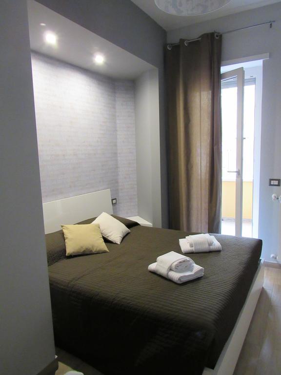 Pianeta Roma 127 Bed & Breakfast ภายนอก รูปภาพ