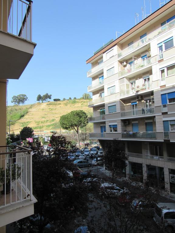 Pianeta Roma 127 Bed & Breakfast ภายนอก รูปภาพ