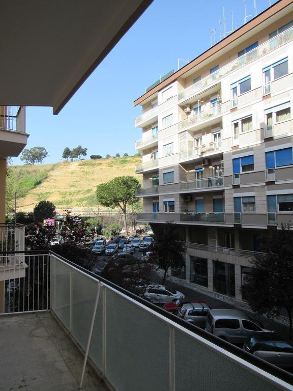 Pianeta Roma 127 Bed & Breakfast ภายนอก รูปภาพ