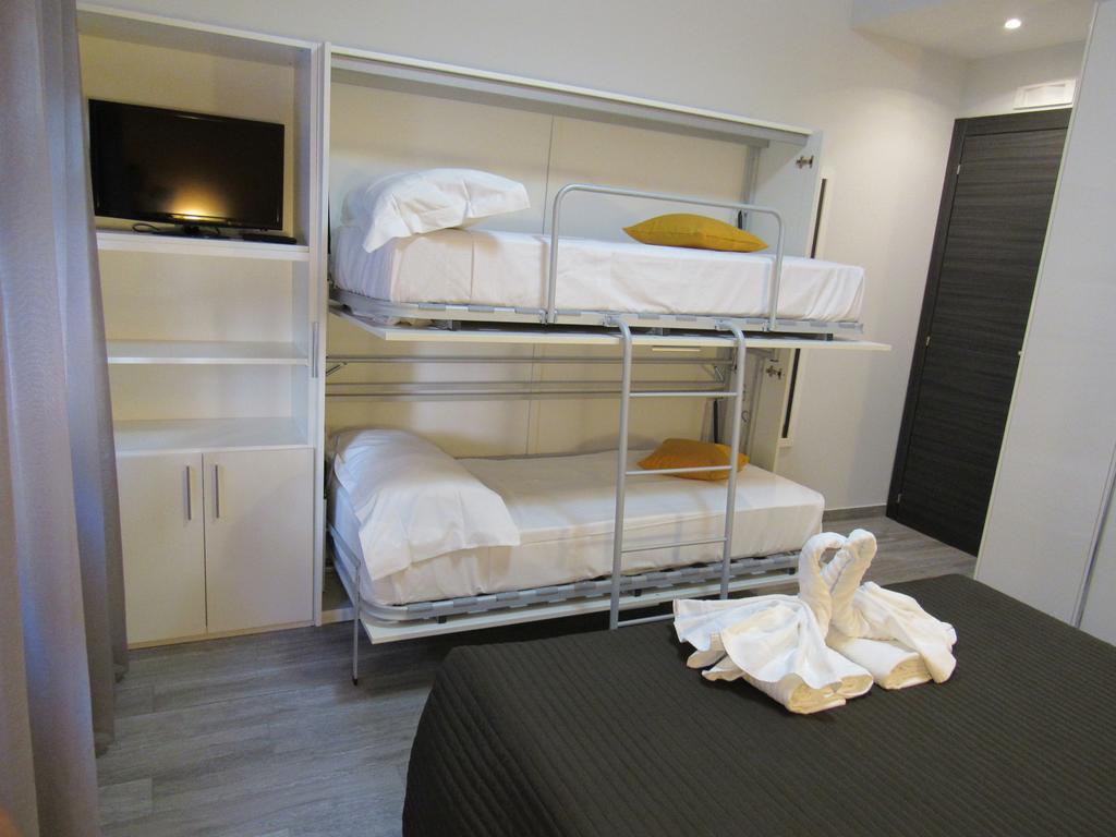Pianeta Roma 127 Bed & Breakfast ภายนอก รูปภาพ